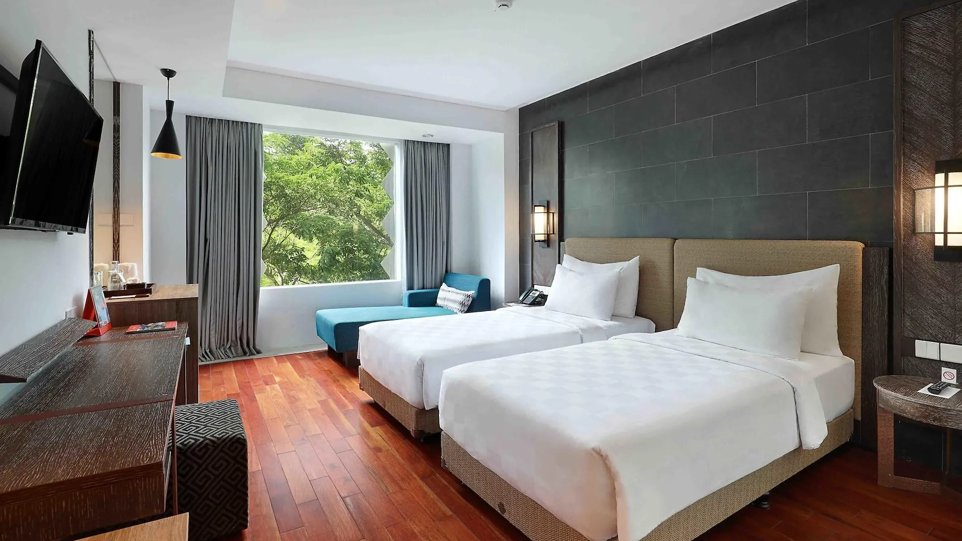 Swiss-Belresort Pecatu 4*, Улувату
