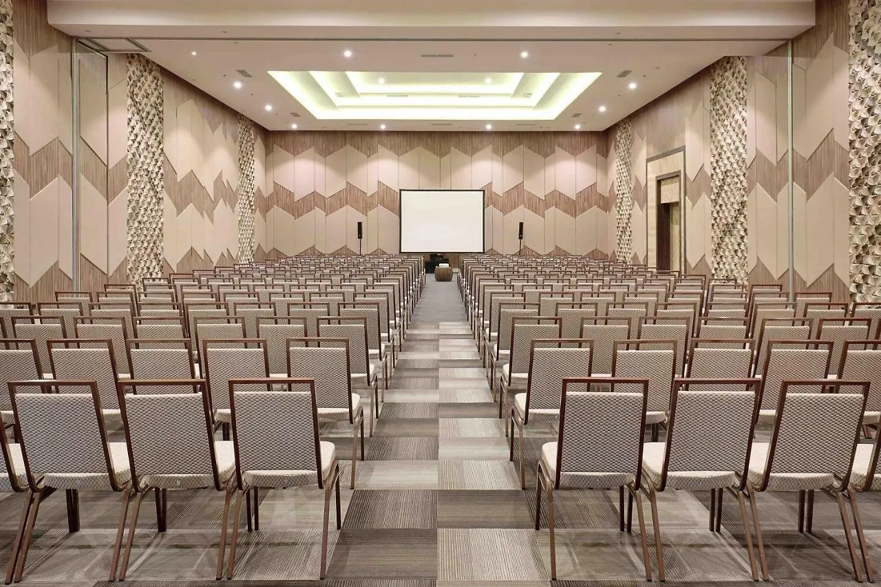Swiss-Belresort Pecatu Отель